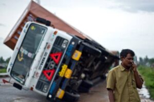 Road safety: India must resolve its deadly highway crisis